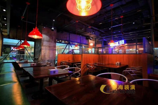 西餐廳隔斷設(shè)計