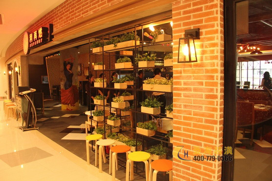 西班牙餐廳外立面設計