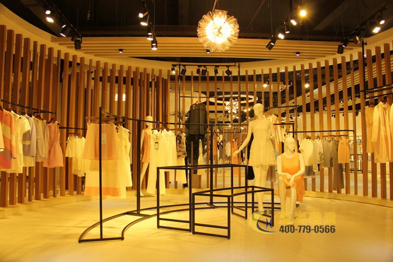 女裝展廳隔斷設(shè)計(jì)裝修