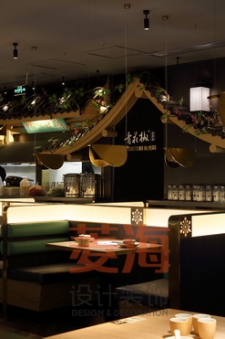 砂鍋魚餐廳大堂設(shè)計(jì)