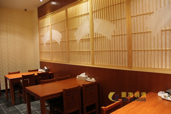 日本料理店餐桌設(shè)計(jì)