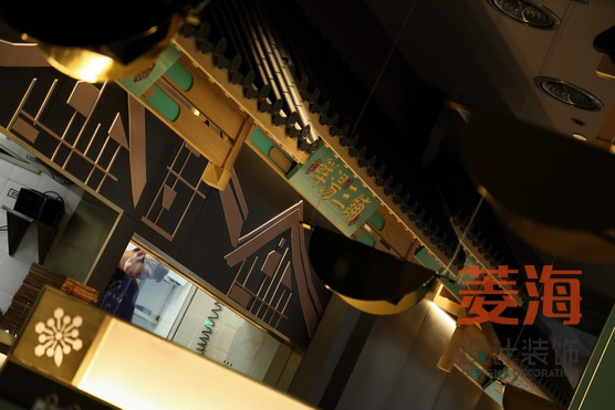 砂鍋魚餐廳大堂設(shè)計