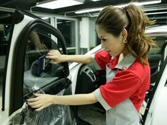 汽車貼膜幾天可以開窗？
